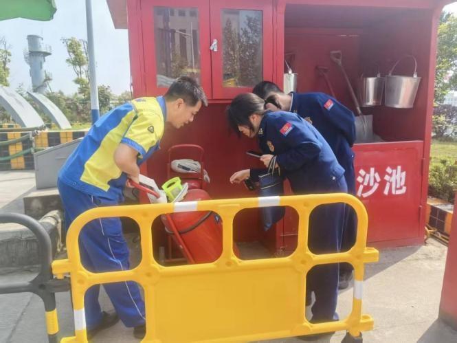 金渝站順利通過消防“雙隨機、一公開”專項檢查